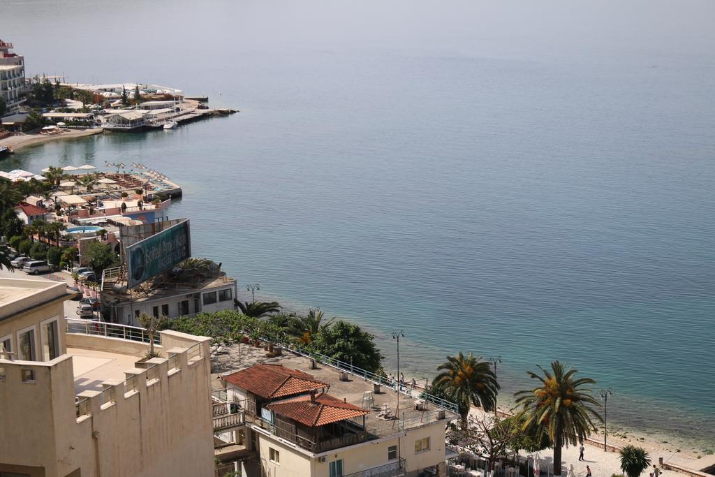 Saranda Sea View Apartment Luaran gambar