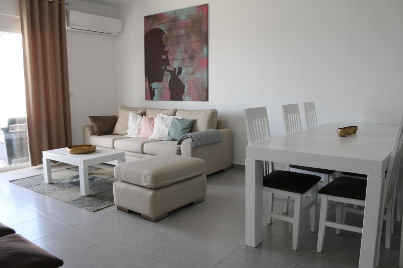 Saranda Sea View Apartment Luaran gambar